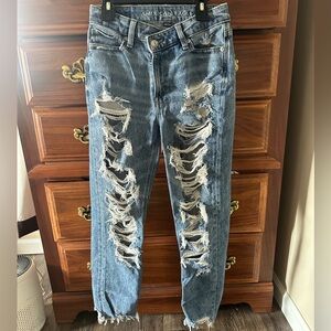 American Eagle Outfitters Ripped Medium Blue Boyfriend Jeans